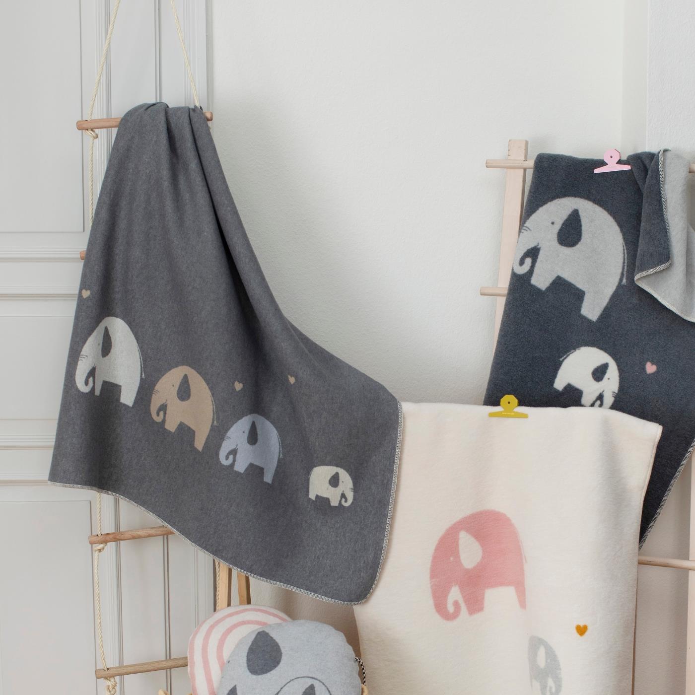 David Fussenegger Kinderdecke aus Baumwolle "Elefant" in grau
